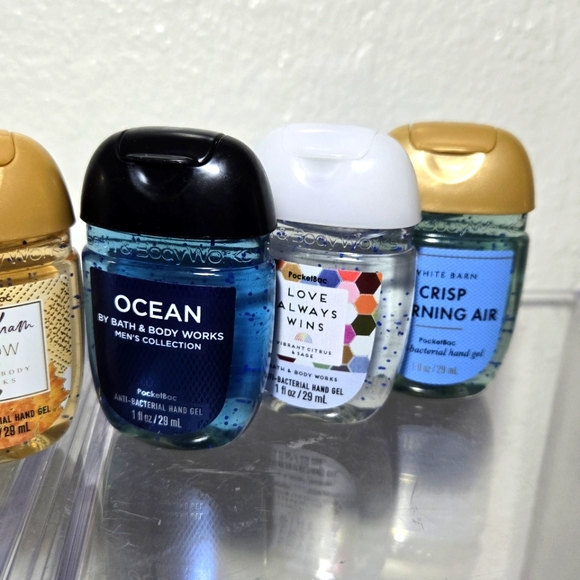 Bath & Body Mandarin,Stranger Things, Gingham Glow,Ocean, Love Wins, Morning Air - Picture 3 of 4